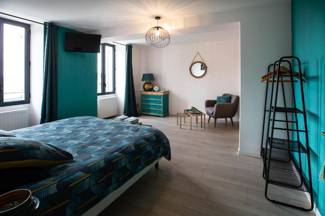 Photo of Bedroom in Saint-Aigulin