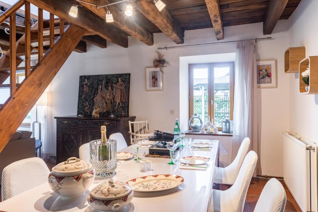 Photo of Livingroom in Saint-Martin-des-Pres