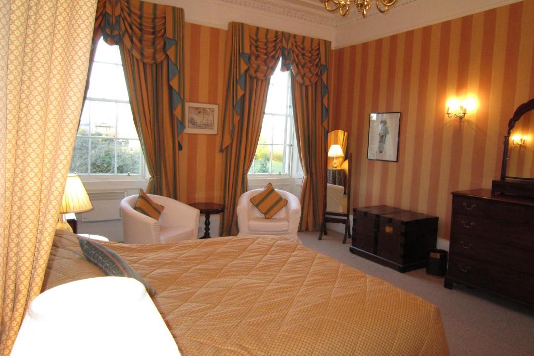 Photo of Others in Portobello