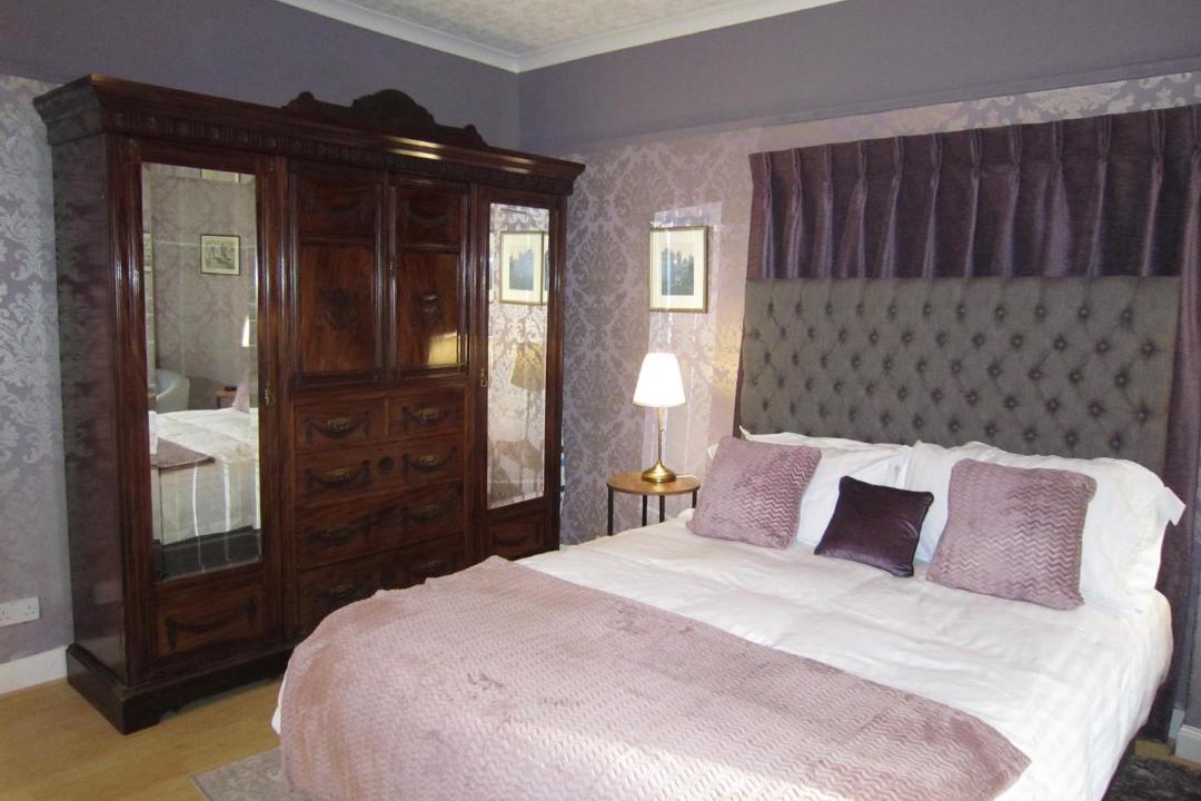 Photo of Bedroom in Portobello