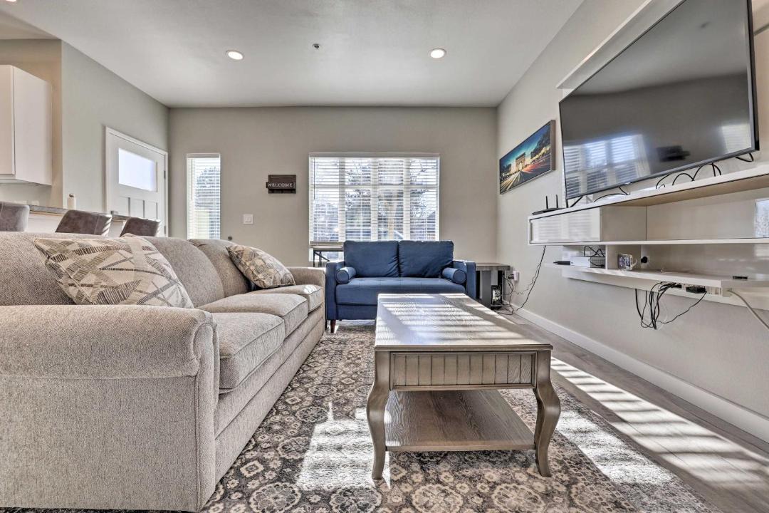 Photo of Others in Downtown Boise