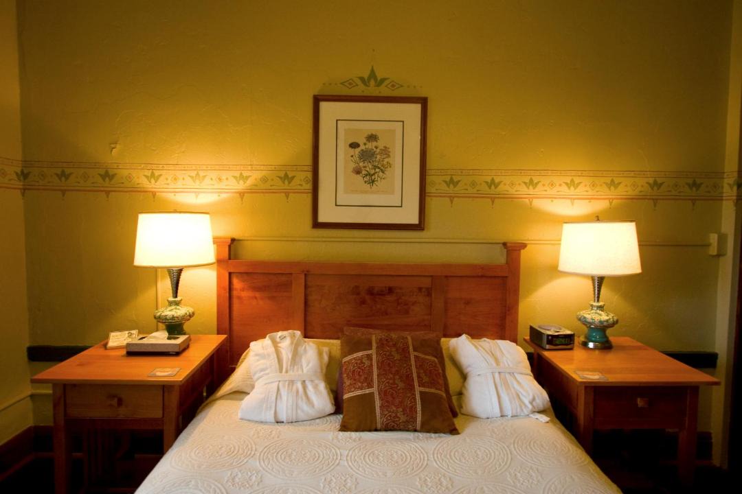 Photo of Others in Troutdale