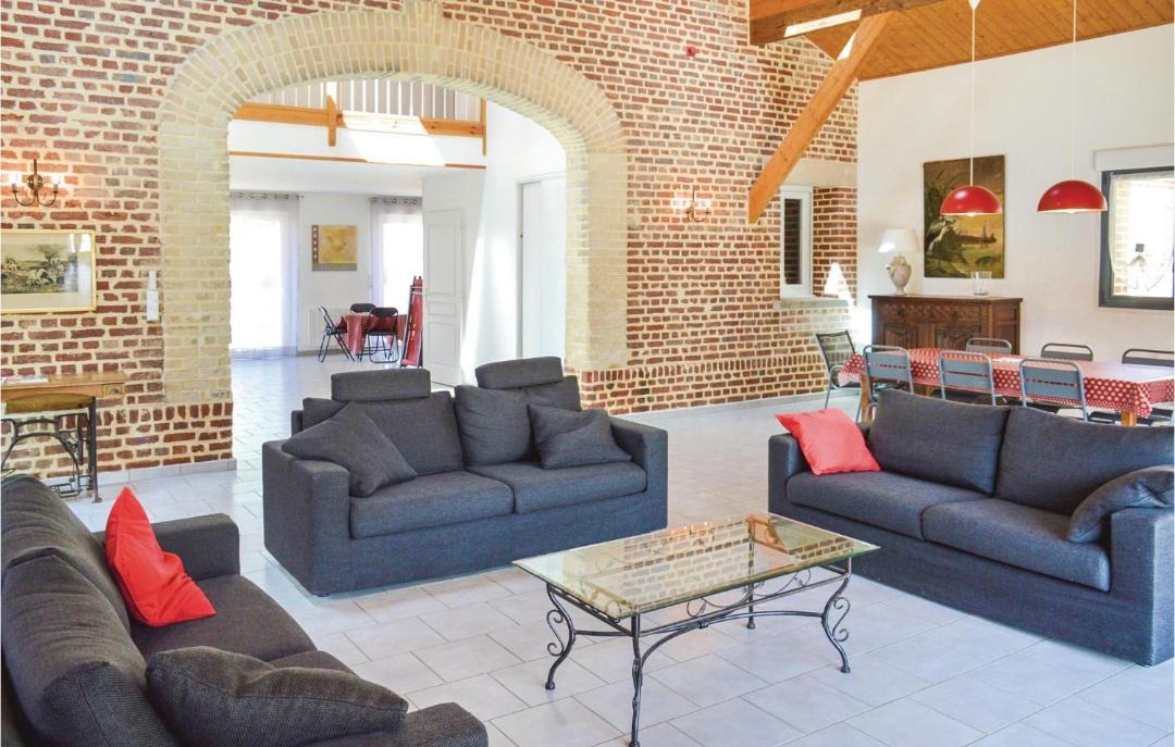 Photo of Others in Roisel