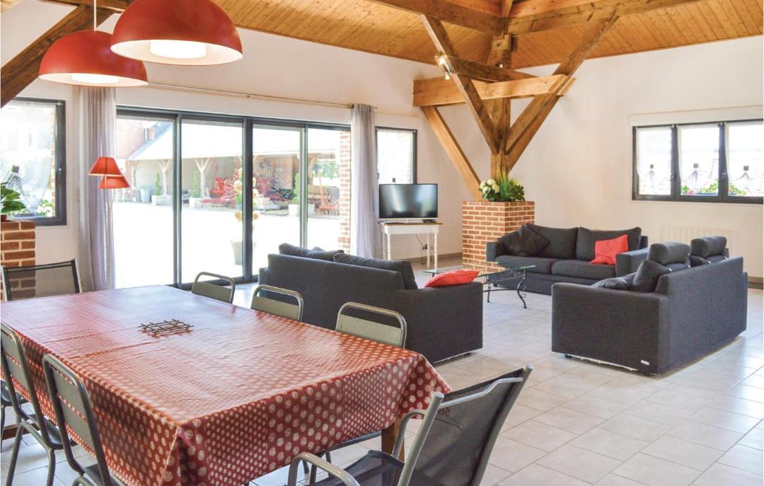 Photo of Livingroom in Roisel