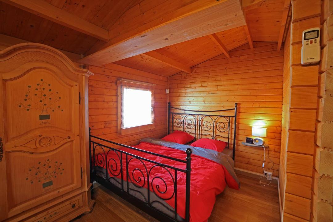 Photo of Bedroom in Camaret-sur-Aigues