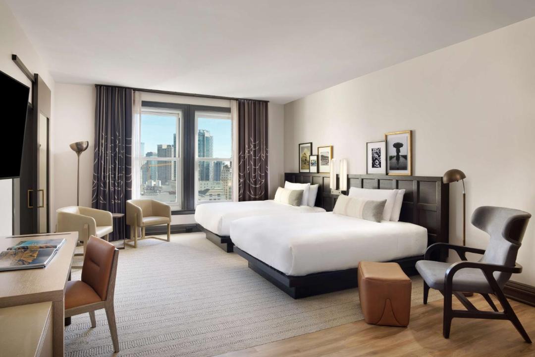 Photo of Bedroom in Theater District