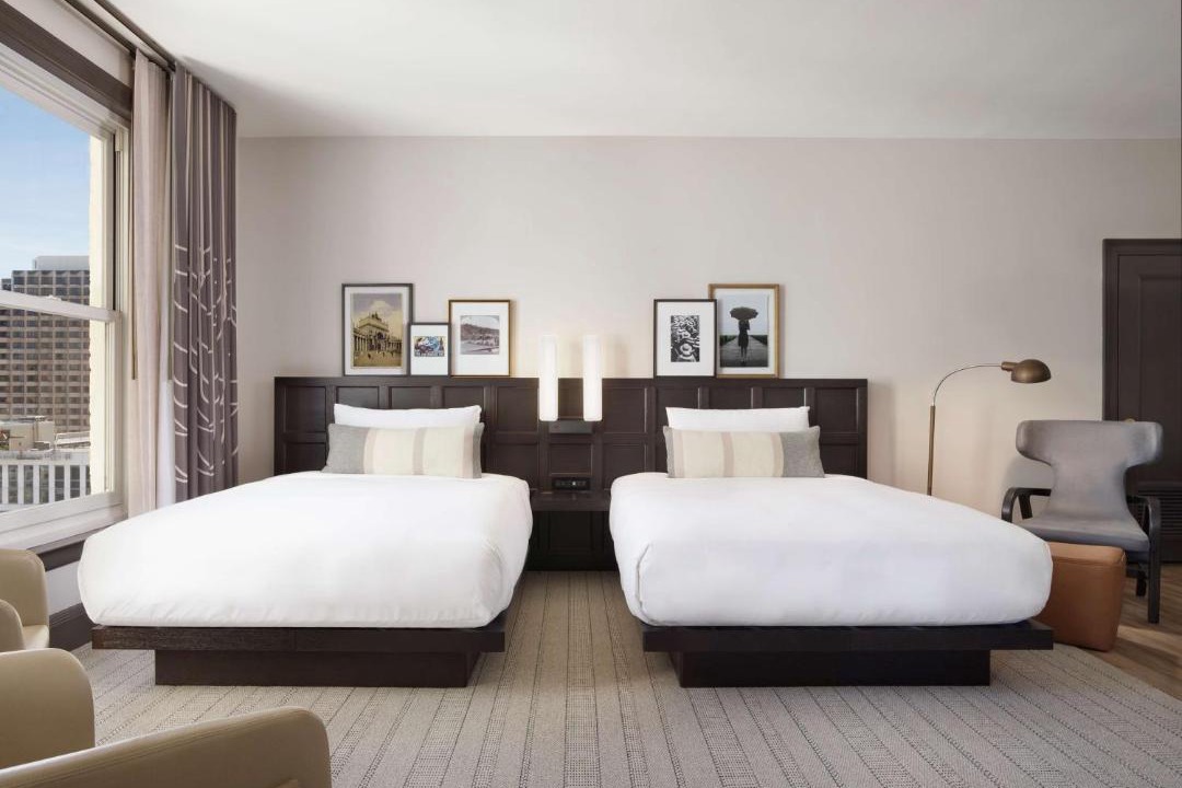 Photo of Bedroom in Theater District