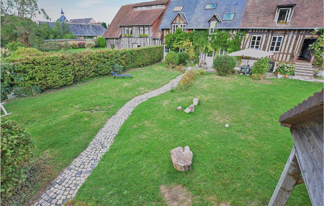 Photo of Others in Le Mesnil-Esnard