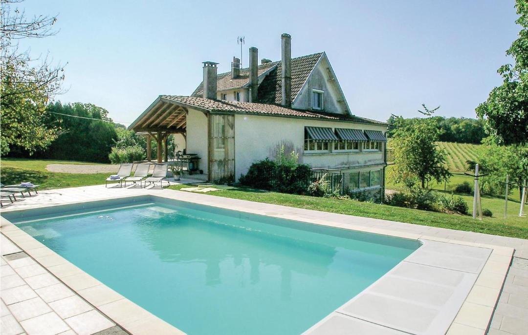 Photo of Others in Eyliac