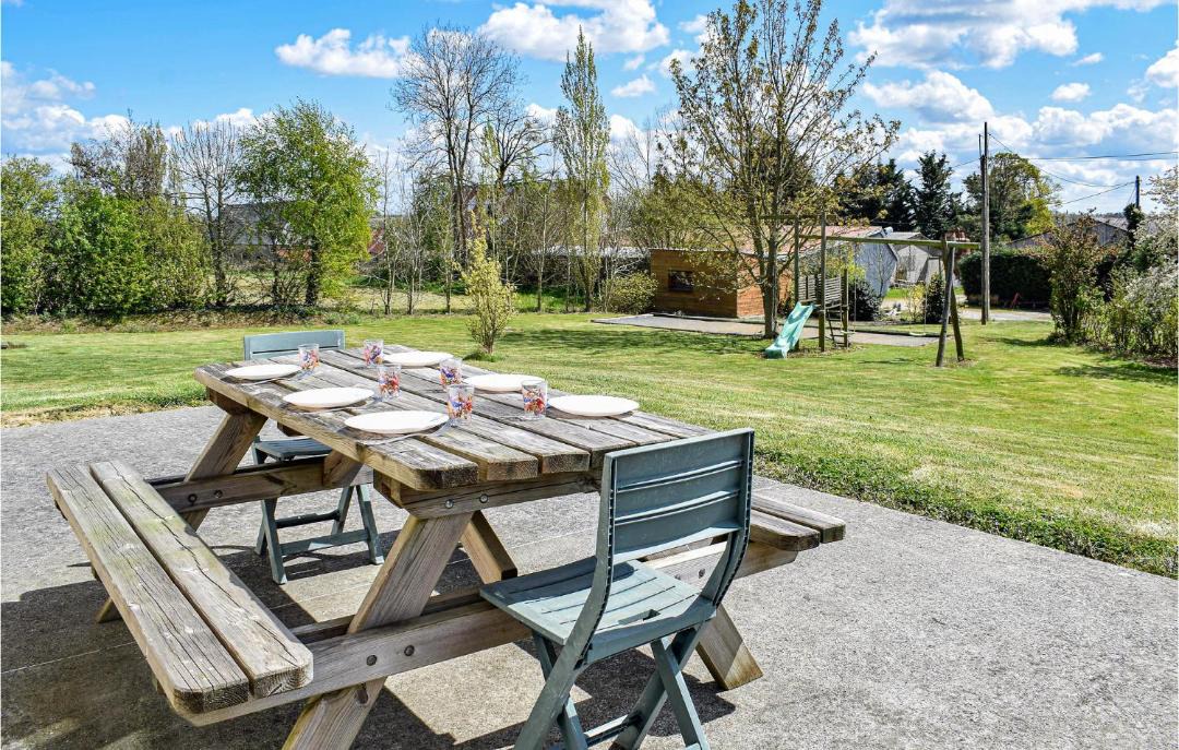 Photo of Others in Montchamp