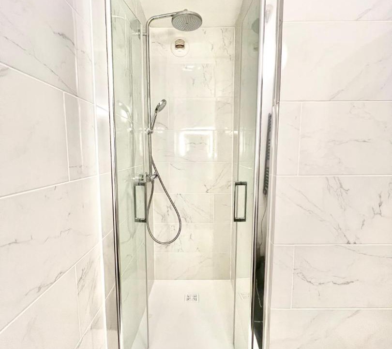 Photo of Others in Champagne-au-Mont-d'Or