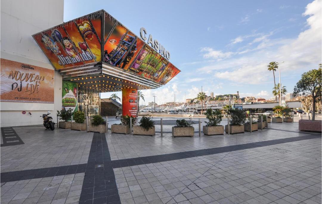 Photo of Others in Cannes City Centre