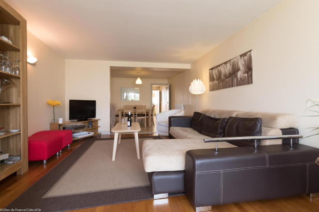 Photo of Others in Meursault