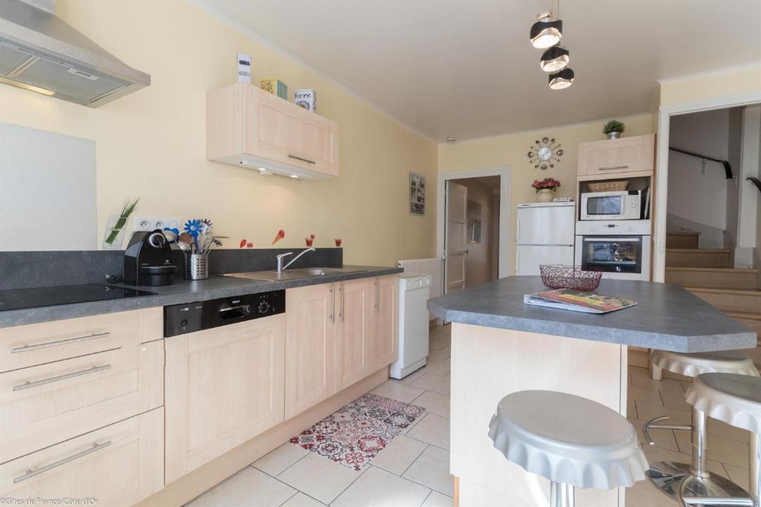 Photo of Others in Meursault