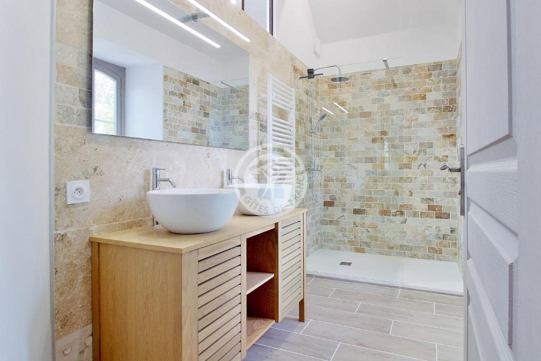 Photo of Bathroom in Borderes-sur-l'Echez