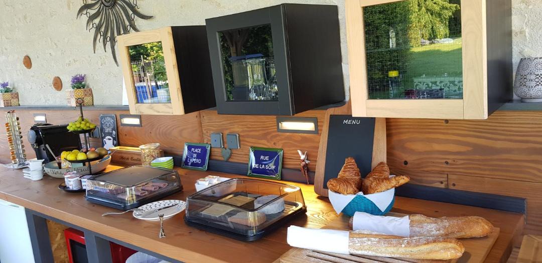 Photo of Others in Pouant