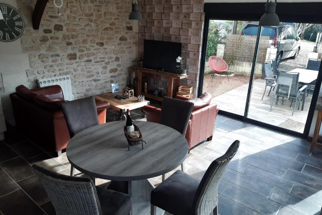 Photo of Others in Rhuis