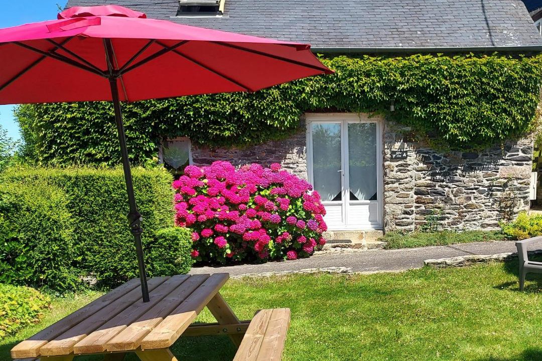 Photo of Others in Saint-Segal