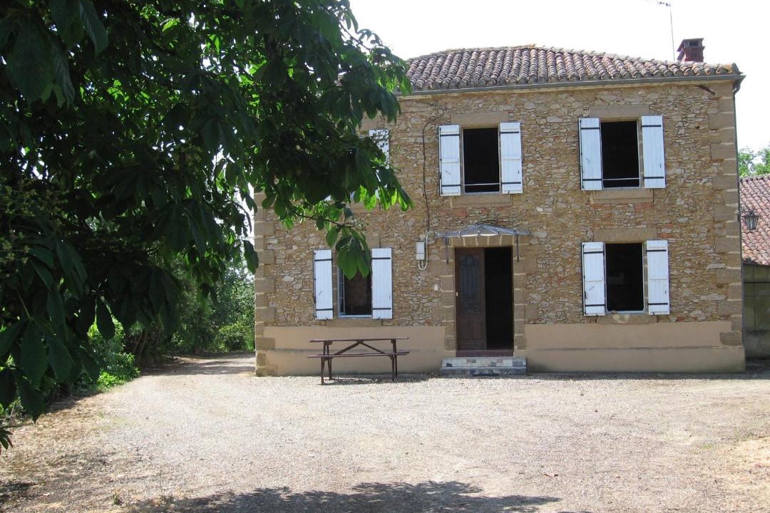 Photo of Buildings in Panjas