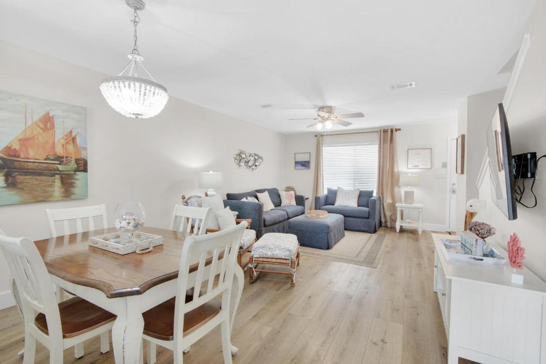 Photo of Others in Miramar Beach