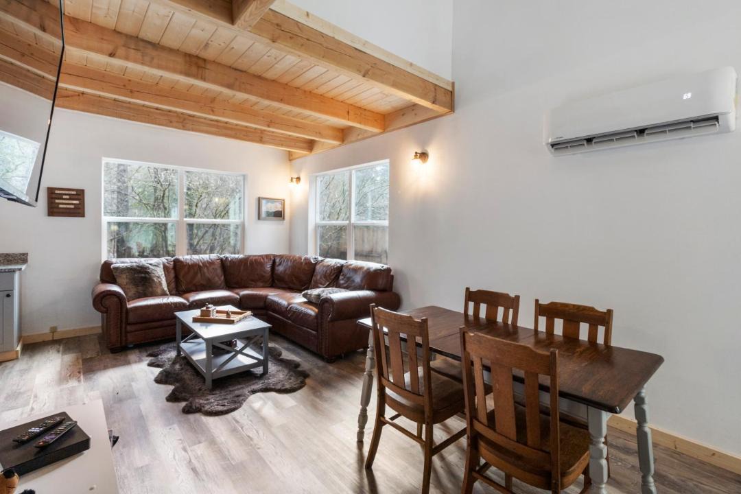 Photo of Others in Paradise Estates