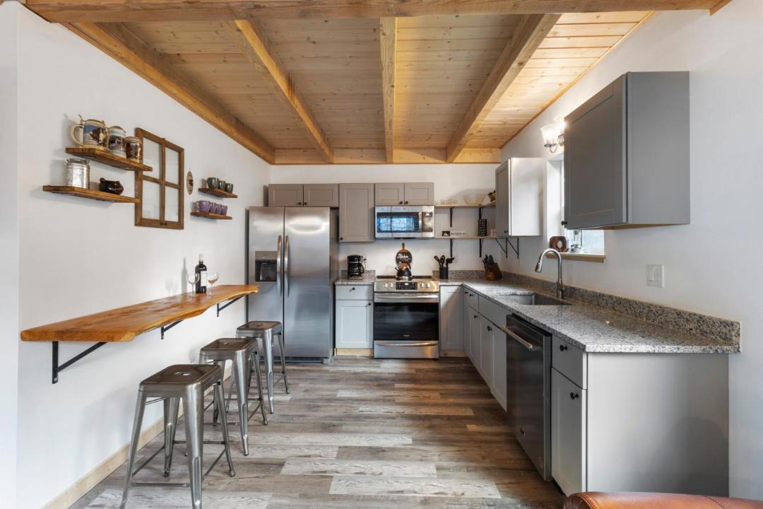Photo of Kitchen in Paradise Estates