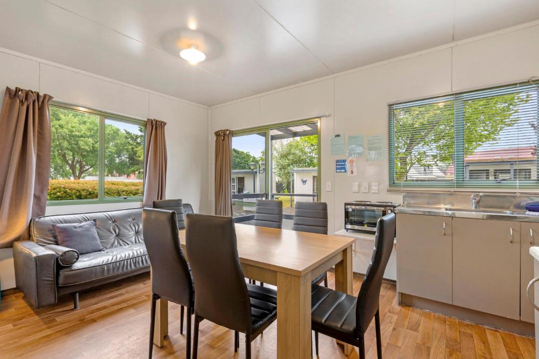 Photo of Others in Hamilton East