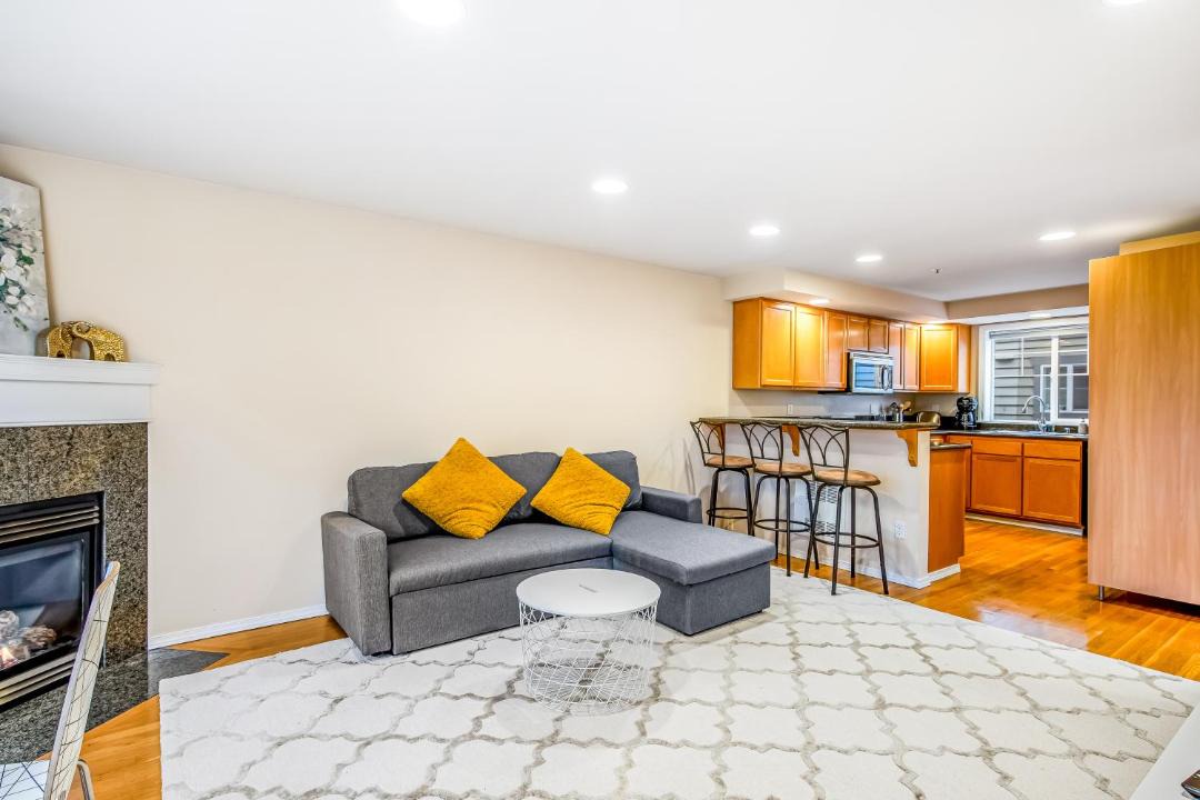 Photo of Others in Loyal Heights