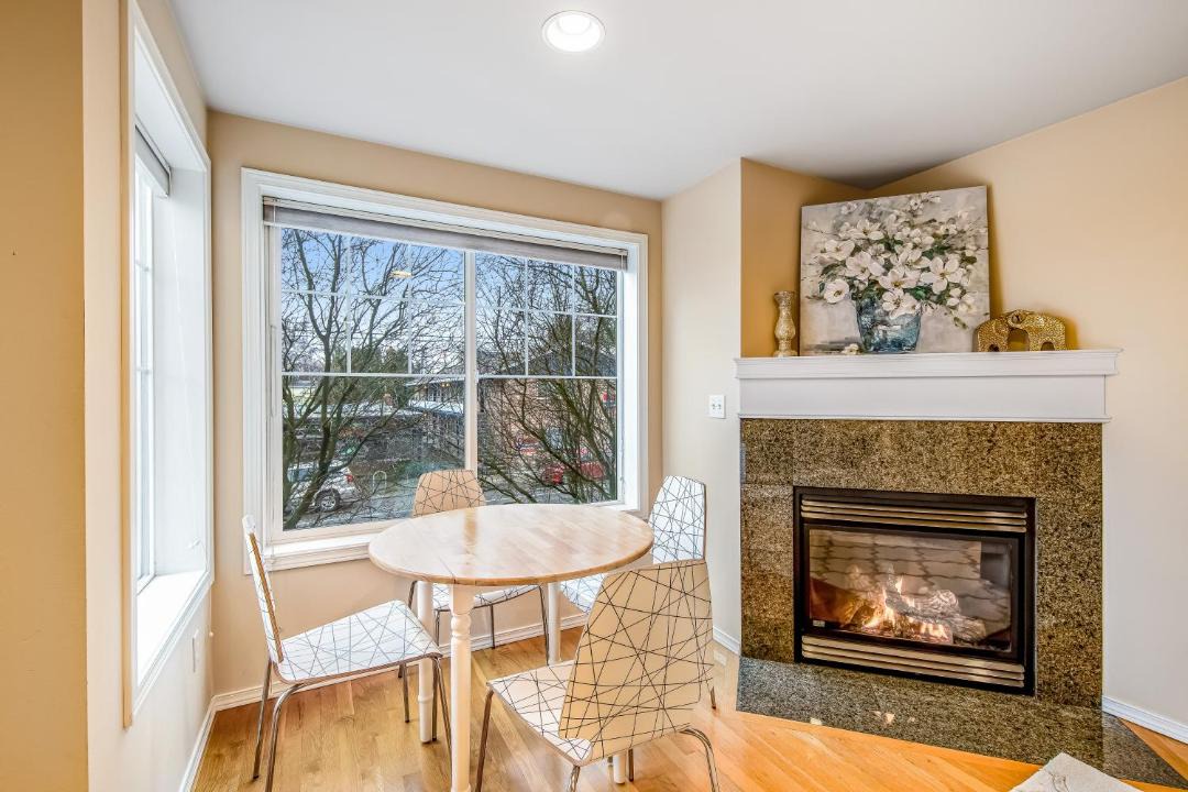 Photo of Others in Loyal Heights