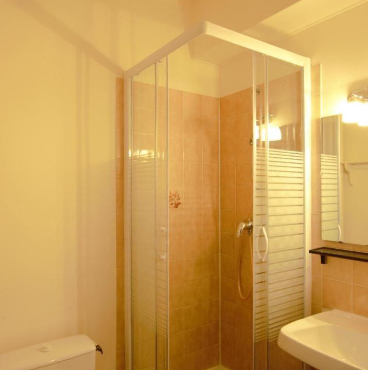 Photo of Bathroom in Sainpuits