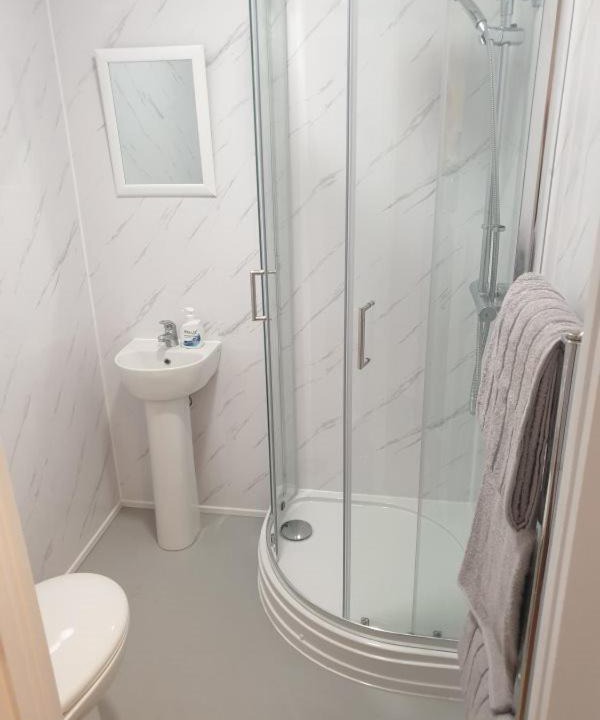Photo of Bathroom in Salford Priors