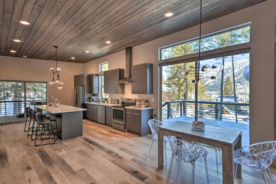 Photo of Others in Alpine