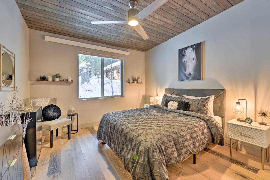 Photo of Bedroom in Alpine