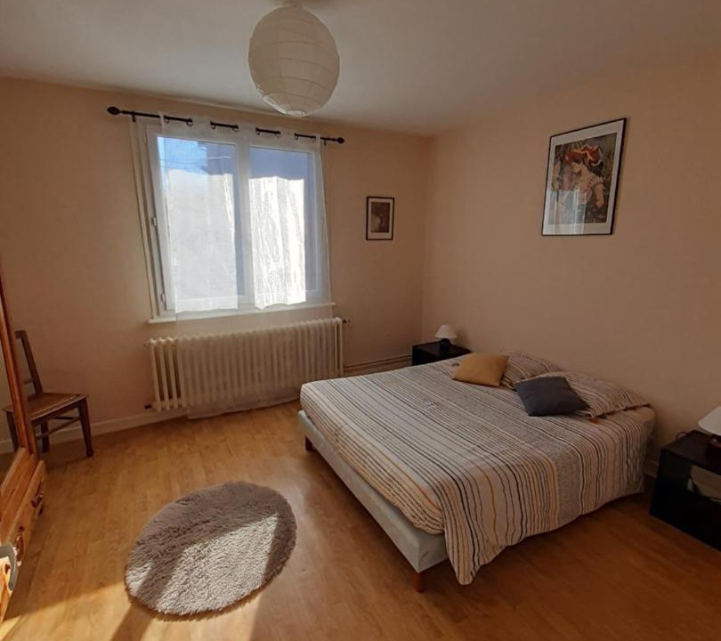 Photo of Others in Aveze