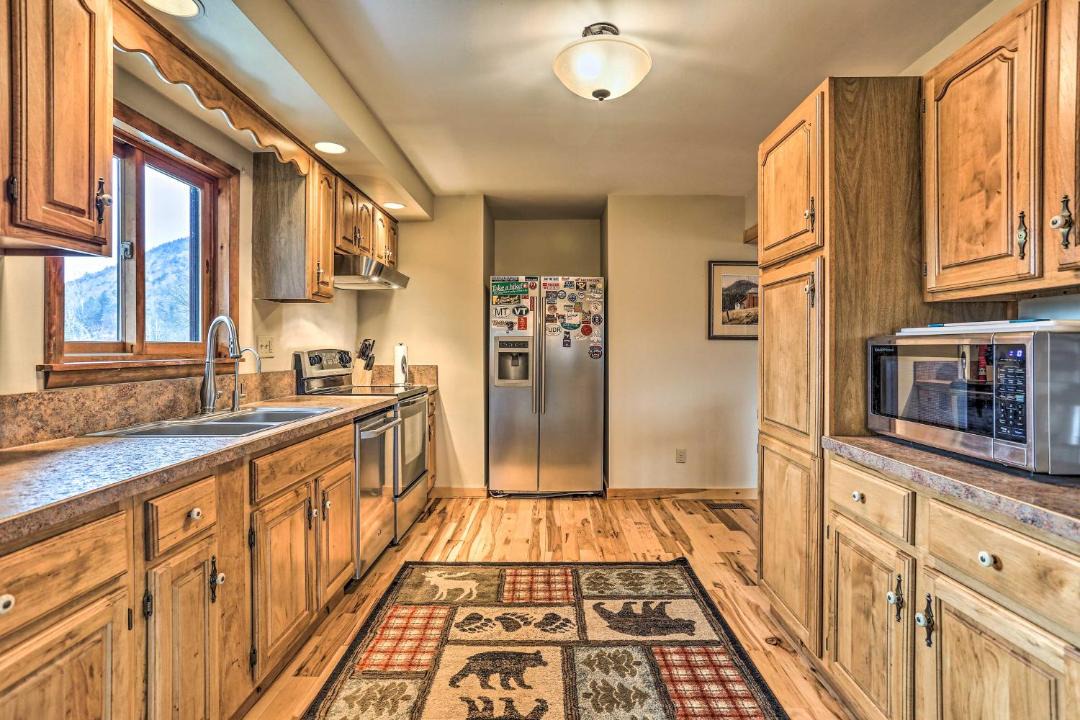 Photo of Others in Hancock