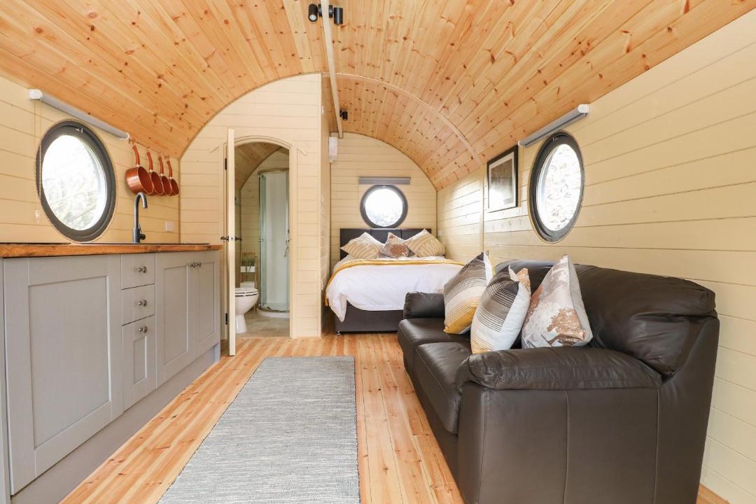 Photo of Others in Ford