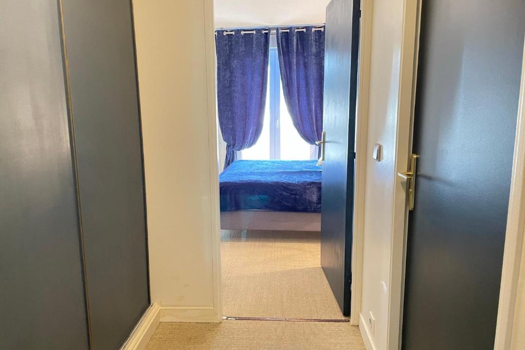 Photo of Bedroom in Sevres