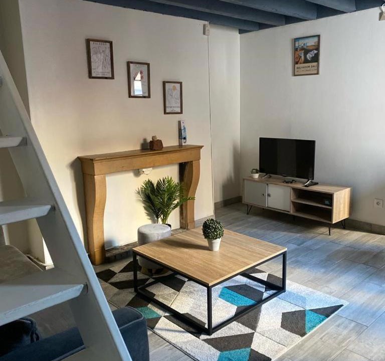 Photo of Livingroom in Old Town