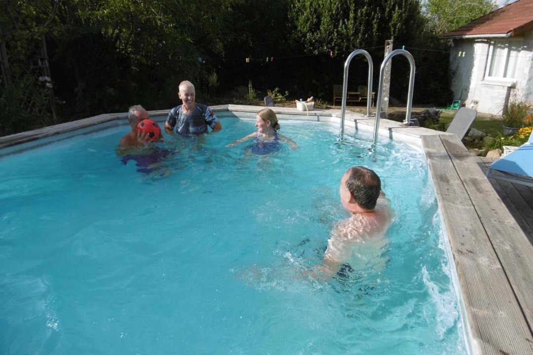 Photo of Human In Picture in Chateauneuf-la-Foret