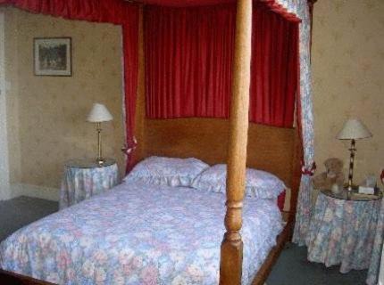 Photo of Bedroom in Cranleigh