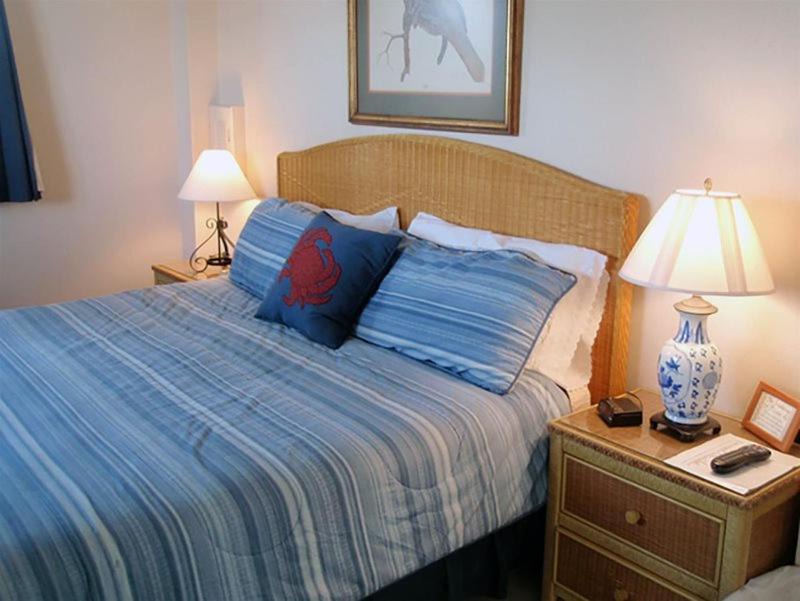 Photo of Bedroom in Bokeelia