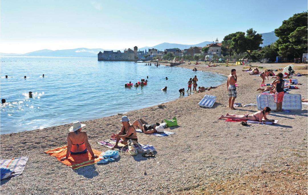 Photo of Others in Solin