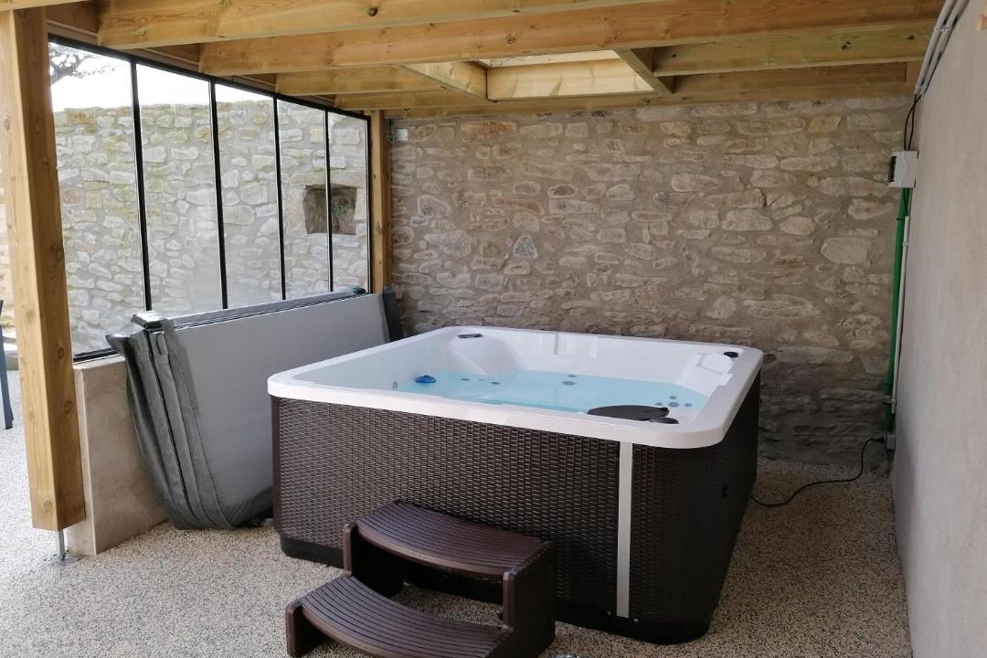 Photo of Others in Plourin