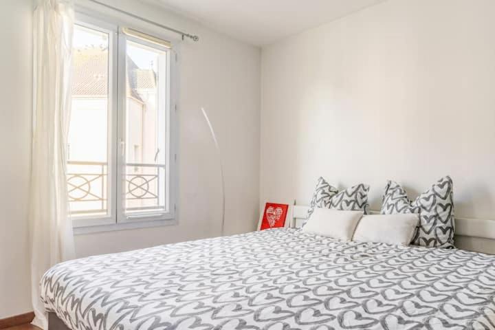 Photo of Bedroom in Villeparisis