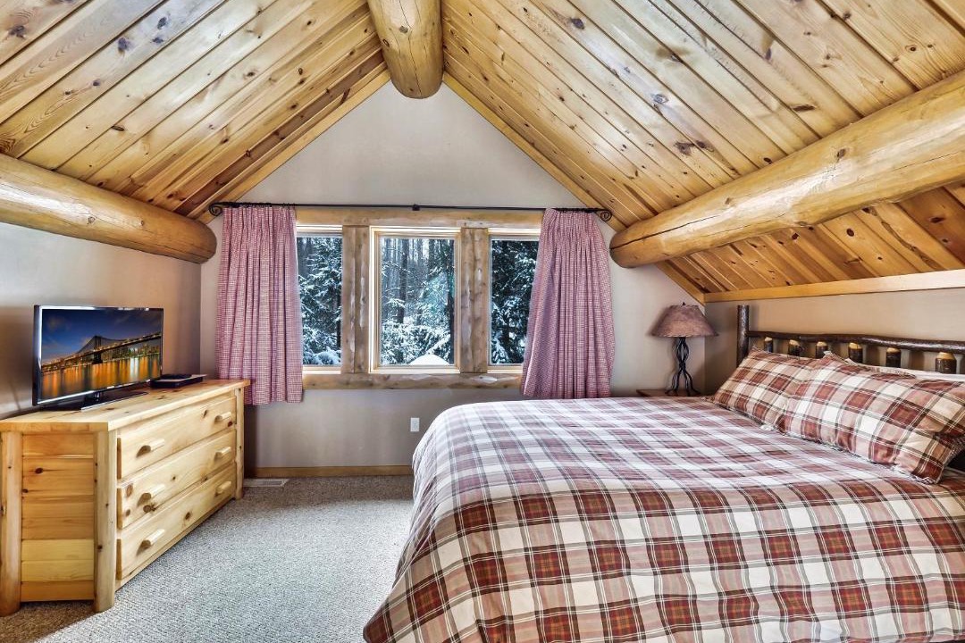 Photo of Bedroom in Boyne City