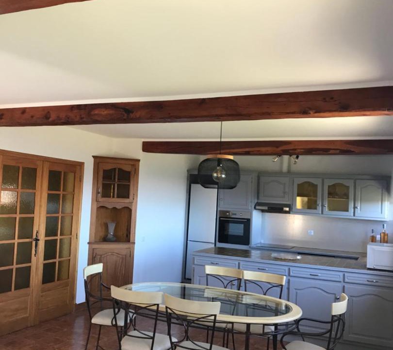 Photo of Kitchen in Chateauneuf-Villevieille