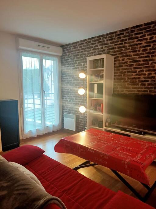 Photo of Livingroom in Corbeil-Essonnes