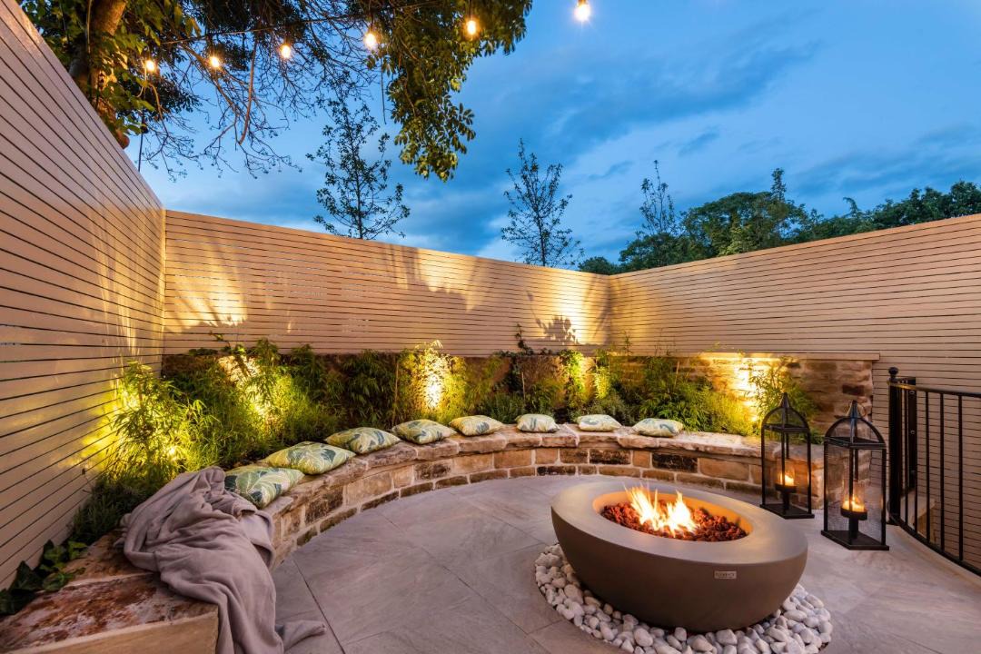 Photo of Patio Balcony in Saddleworth