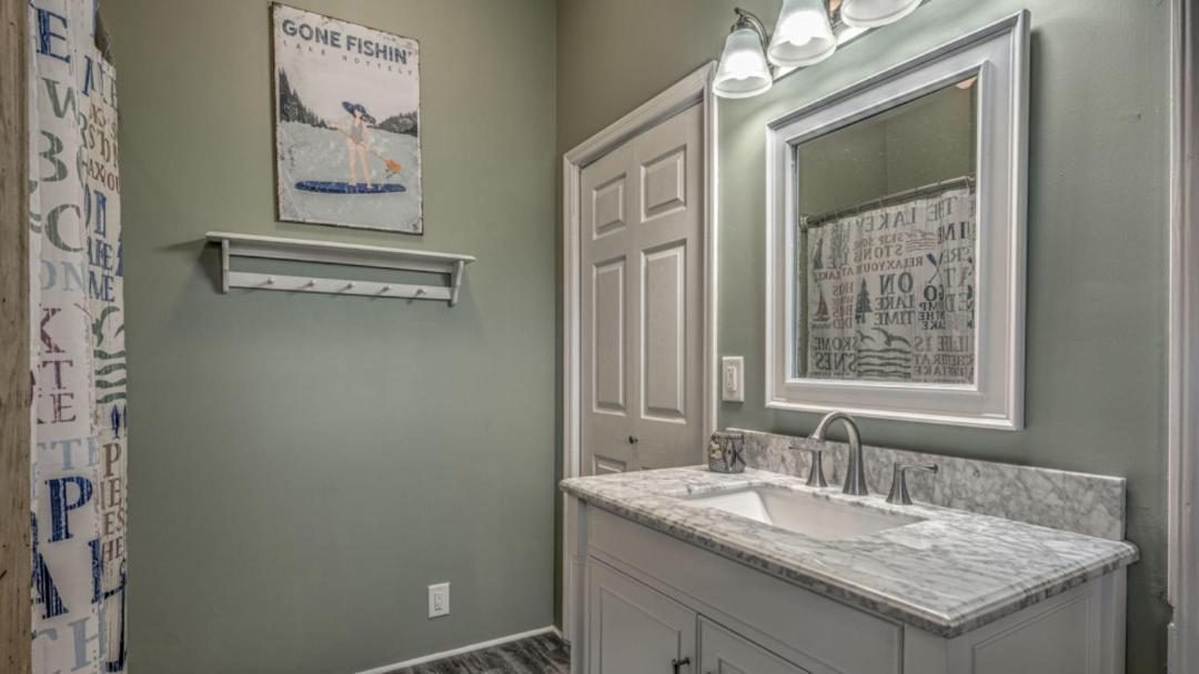 Photo of Bathroom in Blairsville