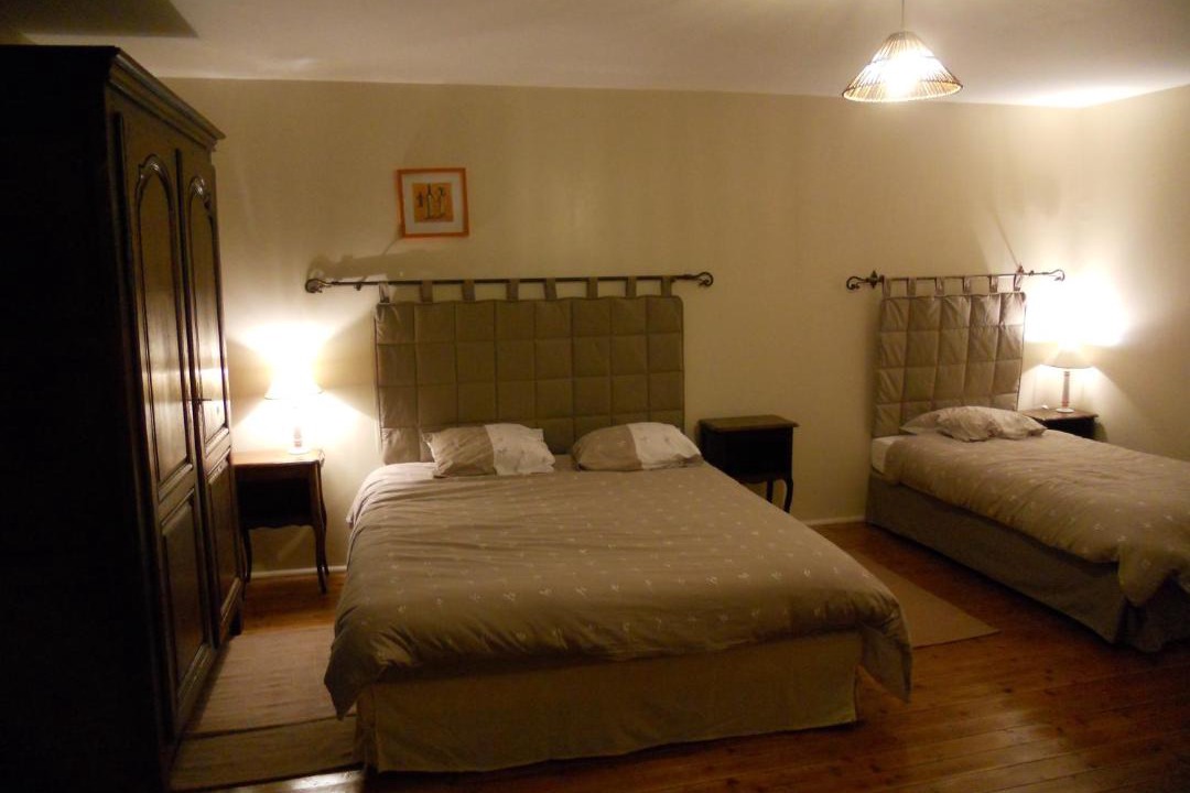 Photo of Bedroom in Airaines